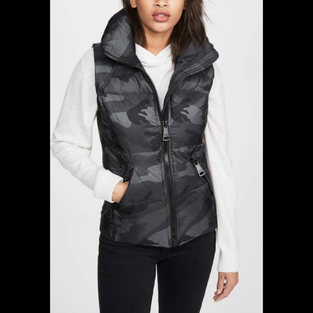 Sam New York Camo vest